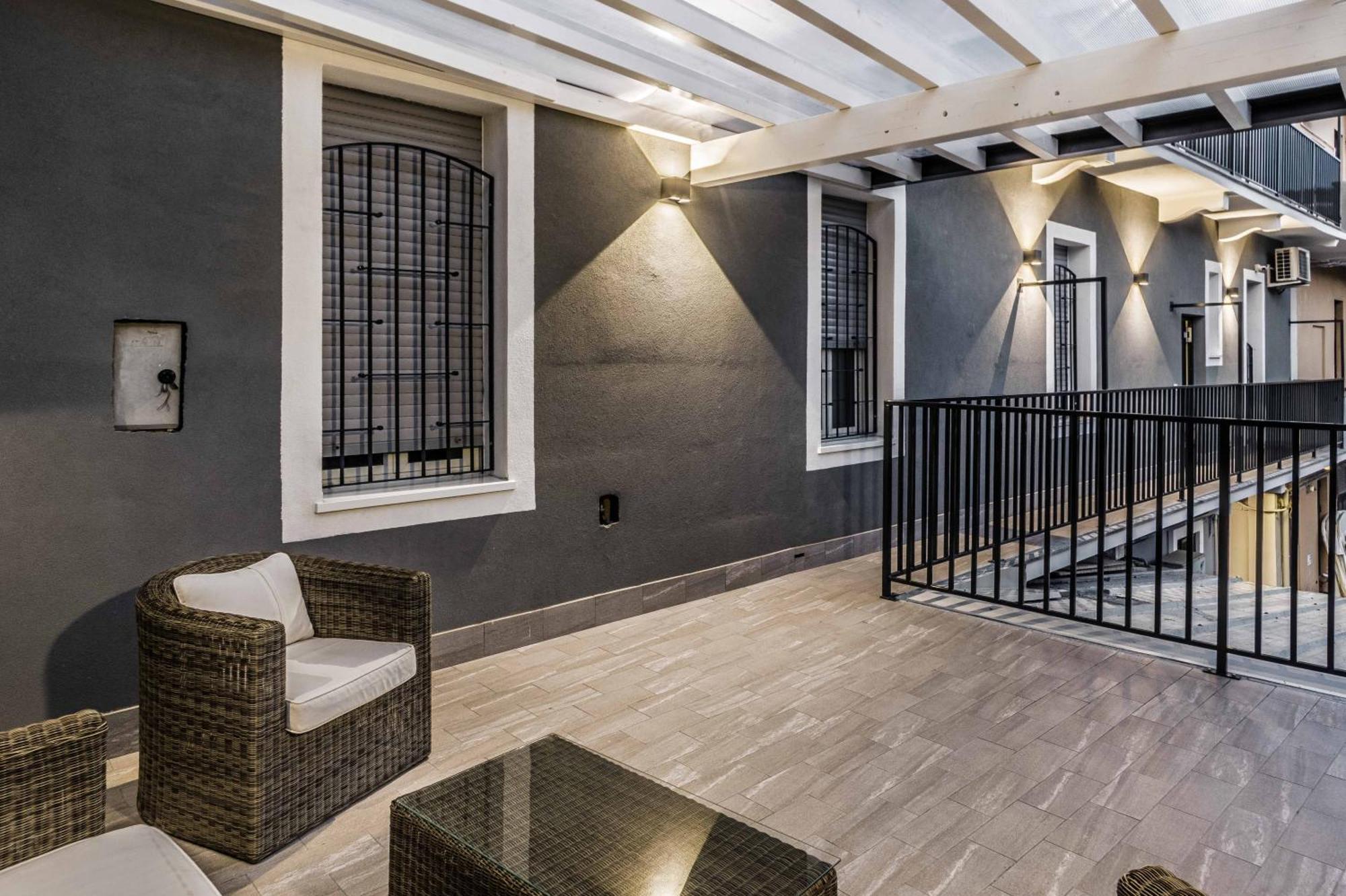 La Perla Rooms Saronno Eksteriør bilde